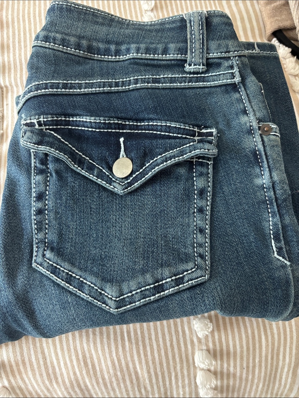 Classic Women’s Blue Denim Jeans - Unbranded